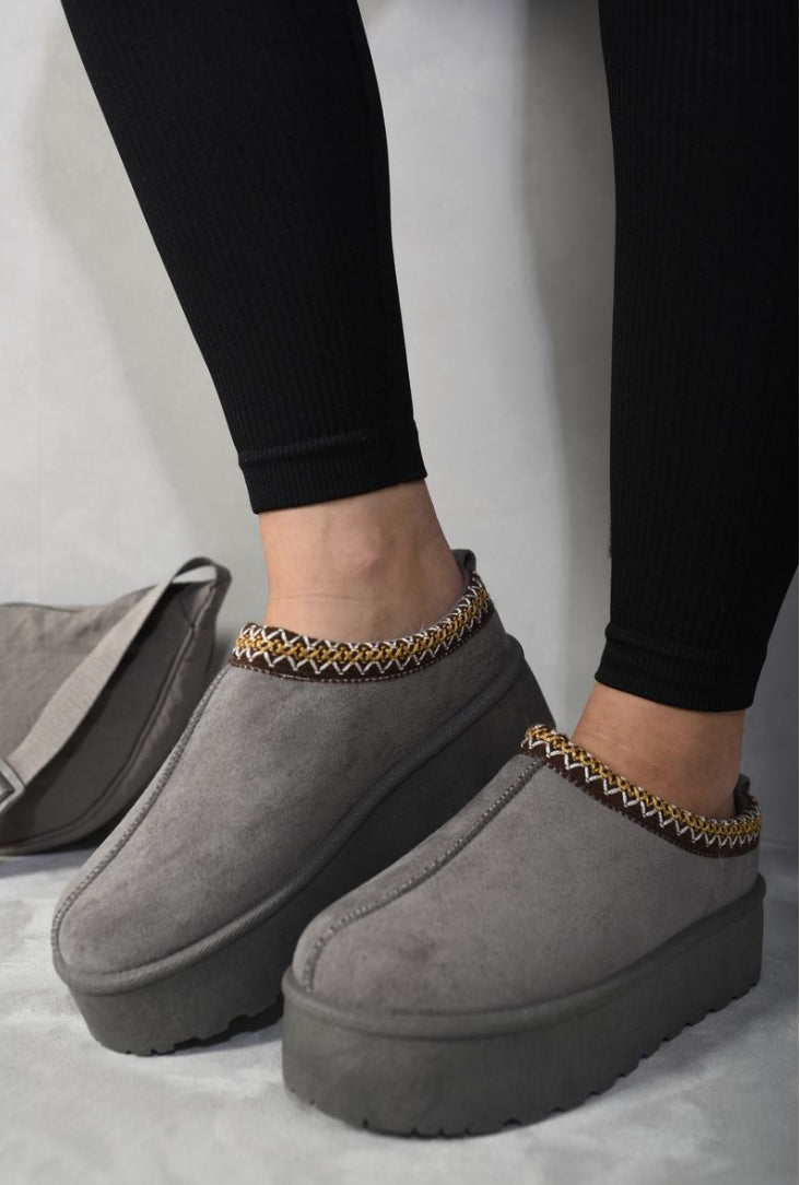 Low Ankle Platform Slipper Boot