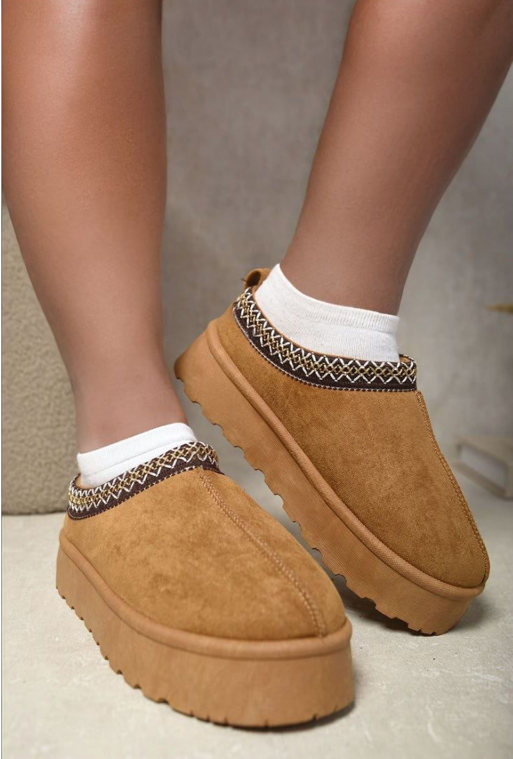 Low Ankle Platform Slipper Boot